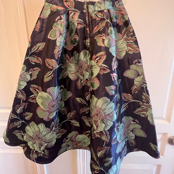 NWOT Asos cropped formal set - Picture 5 of 6